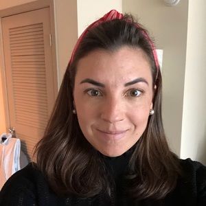 Meet your Posher, Viviane